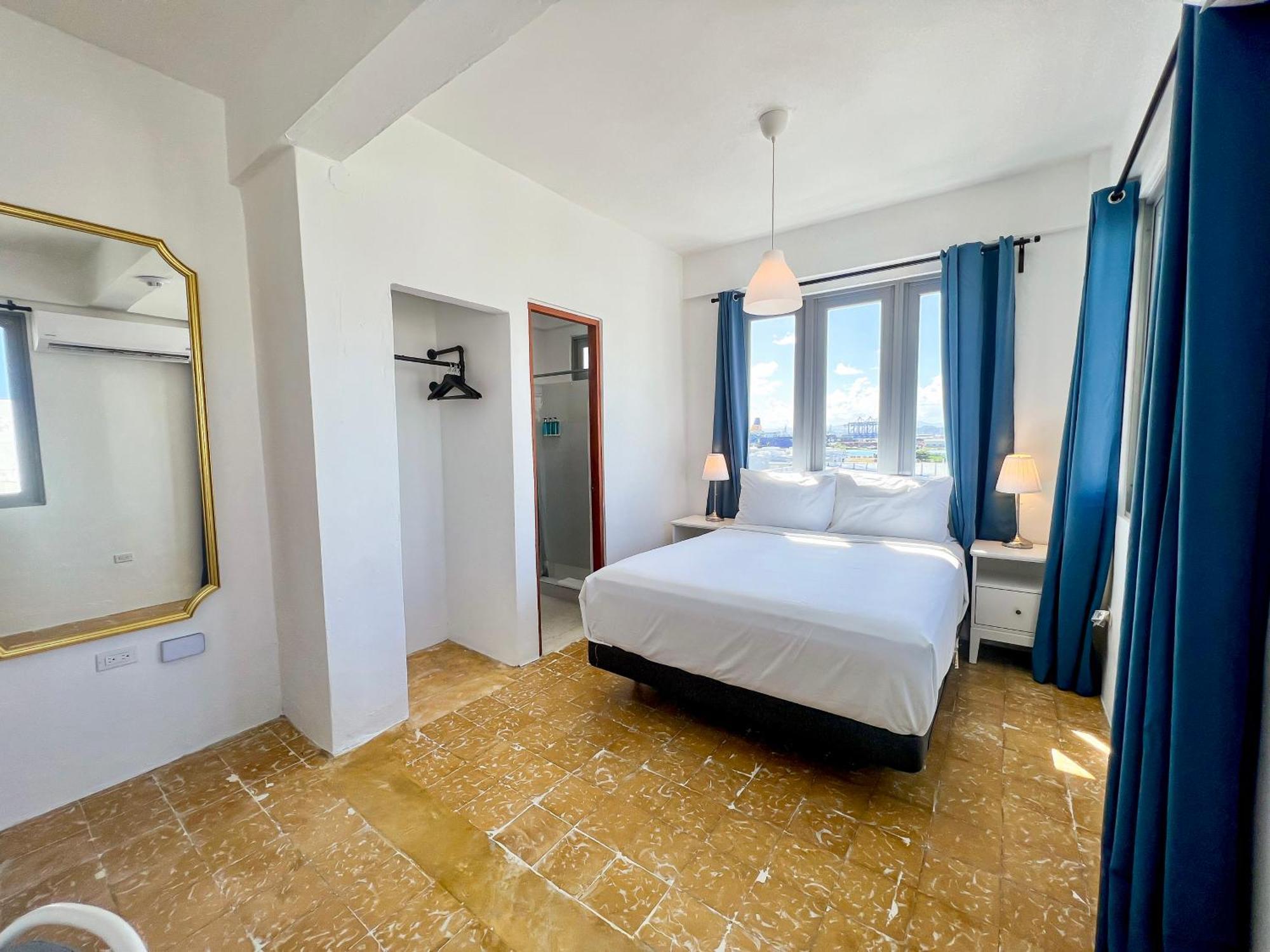 Urbana Hotel San Juan Luaran gambar
