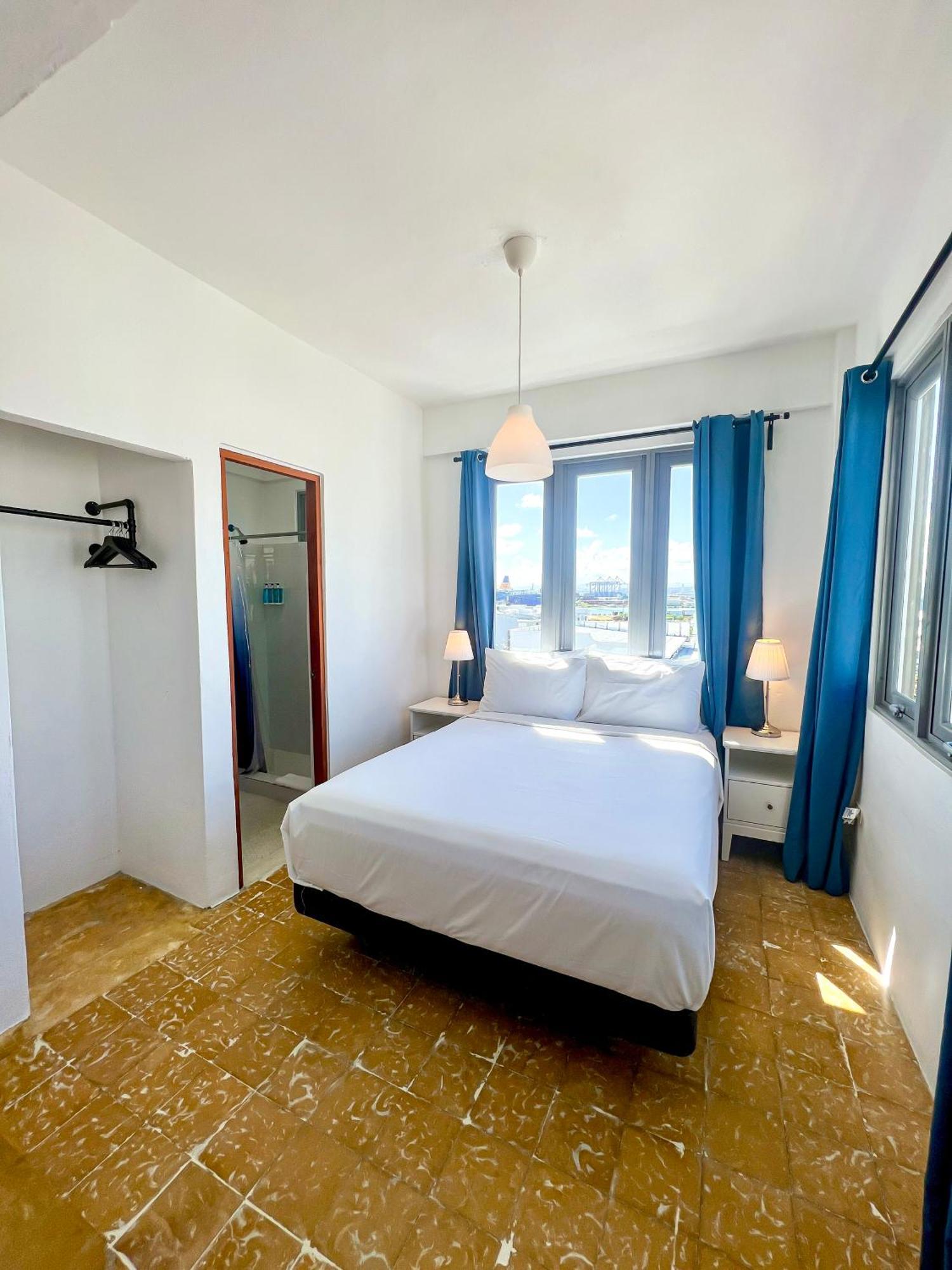 Urbana Hotel San Juan Luaran gambar